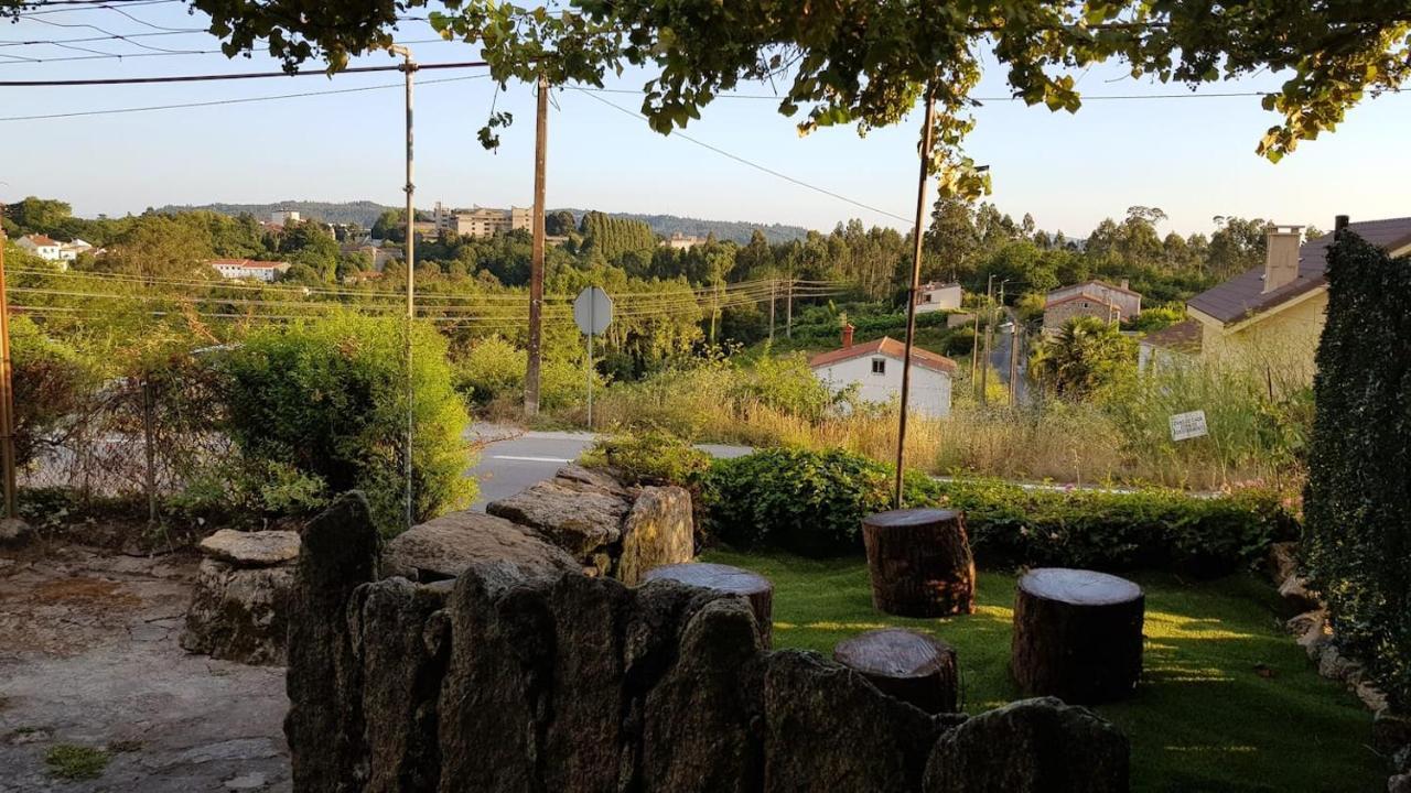 فيلا سانتياغو دي كومبوستيلافي Casa De Piedra Tipica المظهر الخارجي الصورة