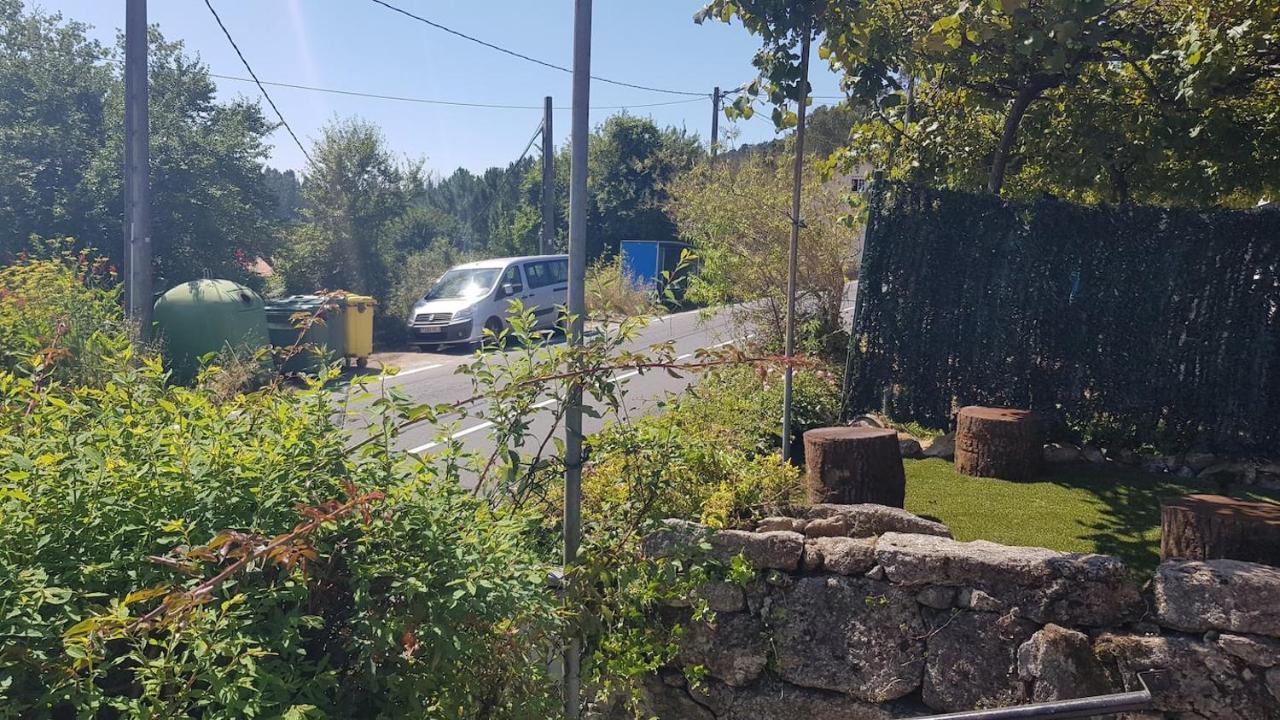 فيلا سانتياغو دي كومبوستيلافي Casa De Piedra Tipica المظهر الخارجي الصورة