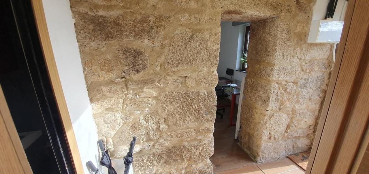 فيلا سانتياغو دي كومبوستيلافي Casa De Piedra Tipica المظهر الخارجي الصورة