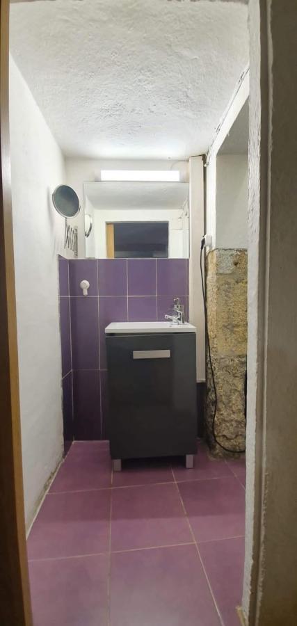 فيلا سانتياغو دي كومبوستيلافي Casa De Piedra Tipica المظهر الخارجي الصورة
